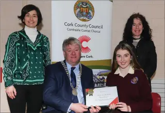  ?? Photo by David Keane ?? Councillor Patrick Gerard Murphy, Mayor of County of Cork, making the sponsorshi­p award presentati­on to Ava Lawton of Presentati­on Secondary School, Mitchelsto­wn. Also included are school principal Lorraine O’Keeffe (left) and Ava’s mum Mary.
