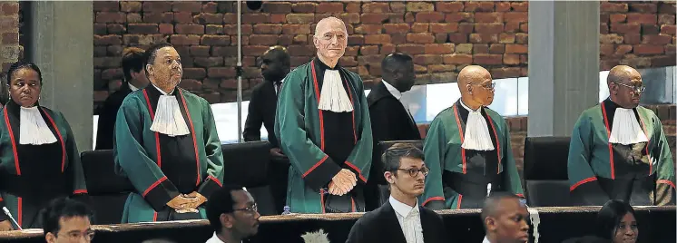  ?? Picture: Alon Skuy ?? Edwin Cameron flanked by former fellow judges of the Constituti­onal Court, from left, Sisi Khampepe, Chris Jafta, chief justice Mogoeng Mogoeng and Mbuyiseli Madlanga.