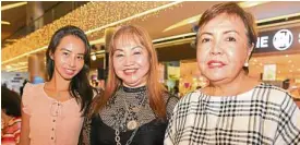  ??  ?? Elki Balbuena, Zonnette Balbuena and Susan Rogelio