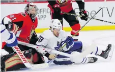  ?? WAYNE CUDDINGTON/POSTMEDIA ?? Senators goalie Craig Anderson stopped 16 of 17 shots in half of the game against the Leafs on Wednesday.