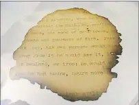  ?? AP ?? Fragmento del manuscrito que ardió en 1944