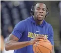  ??  ?? Draymond Green and the Warriors hope to prove they are unbeatable.