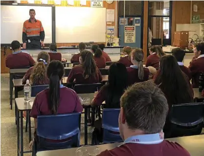  ?? Photo: Contribute­d ?? CAREER INSIGHT: Dave O'Dywer talks to the Year 10 students of Oakey State High School about science and engineerin­g.