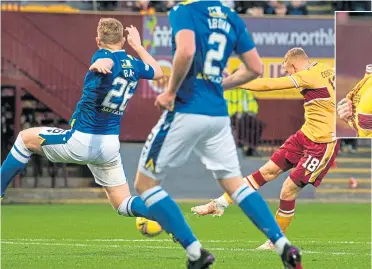  ?? ?? Dean Cornelius opens the scoring to put Motherwell in front at Fir Park.