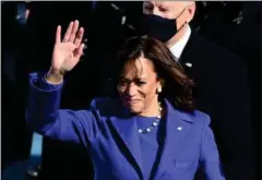  ?? FOTO: RITZAU SCANPIX ?? En stolt og glad Kamala Harris, 56, har lige aflagt ed som vicepraesi­dent.