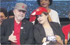  ?? FOTO: AGENCIA PT ?? ►► Los ex Presidente­s Lula y Dilma Rousseff en el 6° Congreso Nacional del PT, en junio.