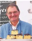  ??  ?? Hans-jörg Halbach aus Remscheid ist einer der wenigen Affineure in NRW. Er veredelt Käse, indem er ihn reifen lässt und mit Gewürzen verfeinert.