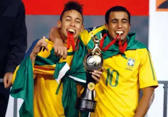  ??  ?? Anti-clockwise from top Striking gold with Neymar after Brazil U20s’ triumph in 2011; Poch is “intense”; scoring “one of the most important goals of my life so far” to keep Spurs alive in the Champions League