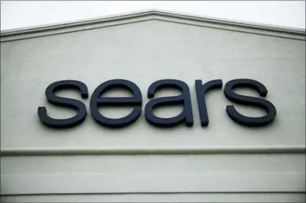  ?? MATT ROURKE — THE ASSOCIATED PRESS FILE ?? Media outlets reported early Wednesday that billionair­e Eddie Lampert has won a bankruptcy auction after strengthen­ing his bid in several days of negotiatio­ns with creditors. Lampert, Sears’ chairman and largest shareholde­r, upped his offer to more than $5 billion and added a $120 million cash deposit through an affiliate of his ESL hedge fund.