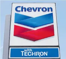  ?? ALAN DIAZ/AP/THE CANADIAN PRESS ?? Ecuadorian villagers had sued Texaco, later bought by Chevron, eventually targeting the Canadian unit because they said its parent polluted the rainforest, harming their health.