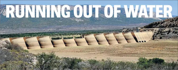  ?? Picture: DYLAN WEARING ?? BONE DRY: The dire situation at one of the dams on the outskirts of Port Elizabeth in the Baviaanskl­oof area where the effect of the drought can be clearly seen