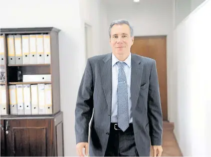  ??  ?? Ex fiscal de la AMIA. Alberto Nisman fue asesinado el 18 de enero 2013, según el fiscal Eduardo Taiano.