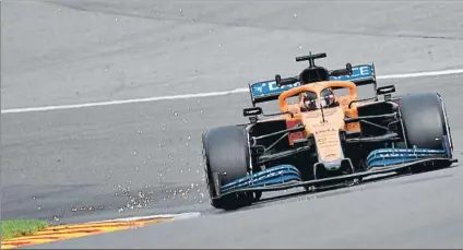  ?? FOTO: EFE ?? Carlos Sainz, en el GP de Bélgica de Fórmula 1, al volante de su McLaren