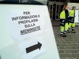  ??  ?? Dove e quando Oggi apre l’ambulatori­o in municipio, a Villongo, dalle 12 alle 18; poi dalle 14.30 alle 17.30. Il presidio di Sarnico prosegue