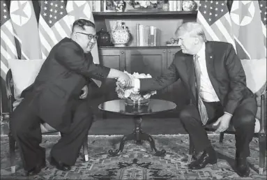  ??  ?? With a handshake in Singapore, US President Donald Trump and North Korea’s leader Kim Jong Un marked their historic meeting. (Photo:People)