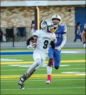  ?? HERALD photo/patrick Gonzales ?? Big Spring Herald's Male Athlete of the Week – Hayden Bowlin Forsan Buffaloes Football