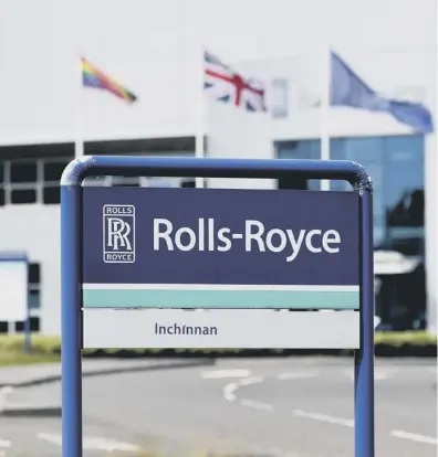  ??  ?? 0 The first of 700 people losing their jobs at the Roll-royce plant in Inchinnnan are due to leave this week