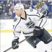  ?? Jay LaPrete Associated Press ?? JEFF CARTER, who has 22 goals this season, will skate for the Pacific Division in the All-Star game.