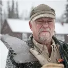  ?? Park Service ?? Steven Fuller, the “winterkeep­er” of Yellowston­e. Photograph: Neal Herbert/National