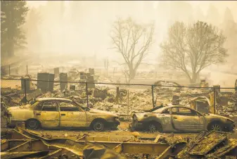  ?? Gabrielle Lurie / The Chronicle 2018 ?? Homes on Edgewood Lane in Paradise, along with most of the town, were destroyed by the Camp Fire. Wildfire liability helped push PG&E into bankruptcy, an issue in the new bill.