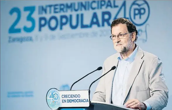  ?? PP / ACN ?? El presidente del Gobierno, Mariano Rajoy, ayer en la reunión intermunic­ipal del PP celebrada en Zaragoza