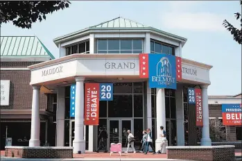  ?? PATRICK SEMANSKY/AP ?? Preparatio­ns are taking place for Thursday night’s presidenti­al debate at Belmont University in Nashville, Tennessee.