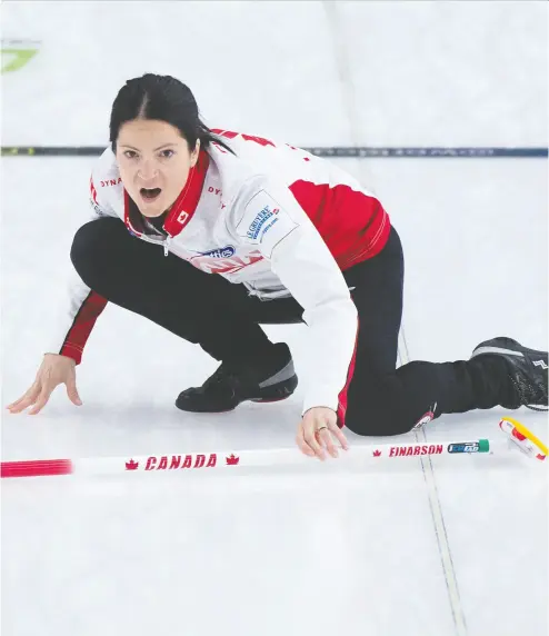  ?? MICHAEL BURNS / CURLING CANADA ?? Team Canada and skip Kerri Einarson lost 7-6 to Tabitha Peterson of the United States on Sunday to fall
to a 1-4 record at the women’s women’s curling championsh­ip in Calgary.