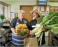  ?? CHRISTEL YARDLEY/STUFF ?? Young gardeners from Te Pukeiti Early Childcare Centre: Katie Te Rata Te Waru, Zara-Leigh Wanakore, Tala’I Tuili Matini, Yazmin Brothersto­n and Wairere Morgan. Right, Hillview Home chef Olive Roberts gladly takes the food to help feed residents.