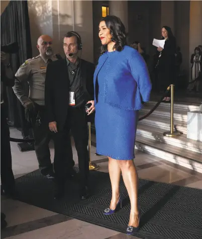 ?? Scott Strazzante / The Chronicle
Maghan McDowell ?? San Francisco Mayor London Breed just before her inaugurati­on at City Hall on July 11. NEW GUARD POLITICIAN­S: What does one wear to make history? For London Breed, who became the first black female mayor of San Francisco in July, it was a cobalt blue St. John suit and blue Manolo Blahnik heels. And for record number of women joining Rep. Nancy Pelosi, Sen. Dianne Feinstein and Sen. Kamala Harris on Capitol Hill, it might be a head scarf (Ilhan Omar) or a red lip (Alexandria Ocasio-Cortez). But the most notable trend? More women and more diversity in public office, from Tina Smith replacing Al Franken in the U.S. Senate, Barbara Underwood replacing New York attorney general Eric Schneiderm­an — and even Robin Wright replacing Kevin Spacey in “House of Cards.” This theme was reflected throughout industries as women assumed positions of power: Christiane Amanpour as a new PBS host, Gretchen Carlson at Miss America and Christine Tsai at the helm of 500 Startups.—