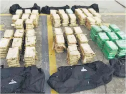  ??  ?? Droga. 230 paquetes de droga salieron de El Salvador con rumbo a Italia. En Panamá fueron incautadas, pero la FGR niega dar detalles.