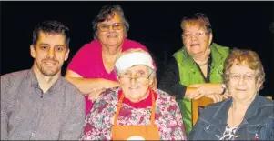  ?? SUBMITTED PHOTO ?? The cast of “Elizabeth’s Marriage” is comprised of (front, from left) Nick Arsenault (playing Jean-Guy, the farmer), Marianne Rousselle (Tarzille), Marguerite Gallant (the friend Perpétue), (back) Zita Arsenault (daughter-in-law Angèle) and Sandy...