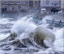  ?? ?? of 80mph battered coast on other side of the country