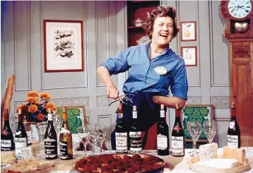 ?? PAUL CHILD/SCHLESINGE­R LIBRARY, RADCLIFFE INSTITUTE, HARVARD UNIVERSITY/SONY PICTURES CLASSICS ?? Chef Julia Child is the subject of the documentar­y “Julia.”