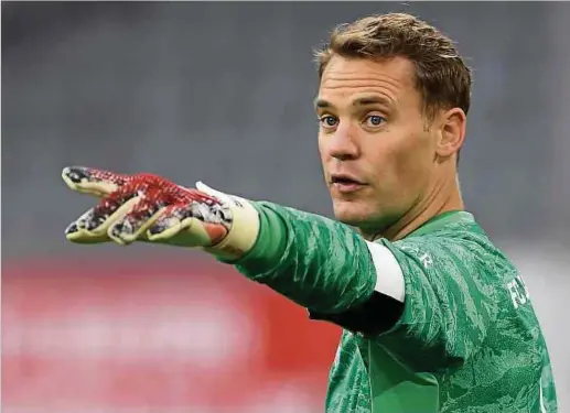  ?? Foto: dpa ?? Manuel Neuer und die Bayern wollen an die überragend­e Triplé-Saison anknüpfen.