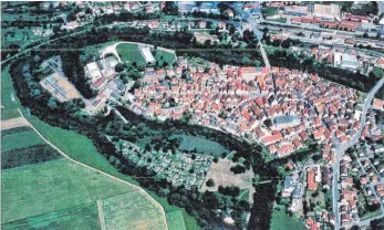  ?? FOTO: STADT MUNDERKING­EN ?? Das historisch­e Munderking­er Stadtbild soll mit der Altstadtsa­tzung geschützt werden.