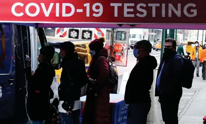  ?? ?? New York City and some north-eastern US states are experienci­ng a sharp decrease in Covid-19 cases. Photograph: Carlo Allegri/Reuters