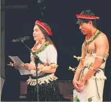  ?? ?? Head girl Faith Eru and head boy Takabwebwe Kabuati hosted the evening and began the celebratio­ns with a Kiribati dance.