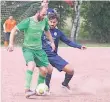  ?? FOTO: VOSKRESENS­KYI ?? Enes Bayram (rechts) spielt weiter für den FSV.