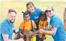  ?? Picture: Wayne Quilliam ?? Jessica Mauboy visits the Tiwi Islands for the book launch of Teeny Weeny Yikiyikini by children from Milikapiti School, Melville Island.