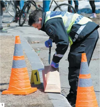  ?? PHOTOS AGENCE QMI, GUY MARTEL ET COURTOISE ?? 1.Un peu avant 11 h, hier, la présence d’un couteau sur le terrain d’un immeuble du nord du quartier Limoilou a été signalée aux policiers, qui ont rapidement érigé un périmètre de sécurité. 2. Les forces de l’ordre récoltaien­t des informatio­ns auprès du public à l’endroit où un couteau a été découvert. 3. Une marche citoyenne en hommage à la petite Rosalie (sur la photo) est prévue demain, à 19 h, sur l’avenue de Gaulle à Québec.