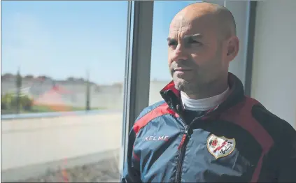  ?? FOTO: J.A. SIRVENT ?? Foto de archivo de Paco Jémez durante su anterior etapa en el Rayo Vallecano, al que dirigió entre los años 2012 y 2016