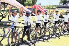  ?? JACKY MCCLEAN ?? PUPILS from the Aitsa After Care Centre in their sports kit at the 2018 Origin Of Trails MTB Experience Fun Ride. | STAFF WRITER