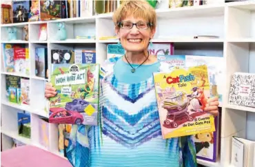  ??  ?? From Nurudeen Oyewole, Lagos Award-winning American author Kathy Brodsky displaying two of her numerous books