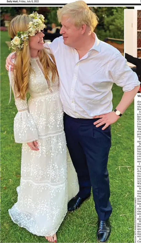  ?? ?? Love in: Boris and Carrie in the Downing Street garden after their secret wedding in May 2021