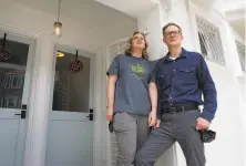  ?? Paul Chinn / The Chronicle ?? Nettie Atkisson and husband Curtis rent out a unit in their San Francisco duplex. Nettie says tenants need rent assistance.