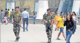  ?? DEEPAK SANSTA/HT ?? Security personnel deployed after fresh SFJ’S threats, in Shimla on Thursday.