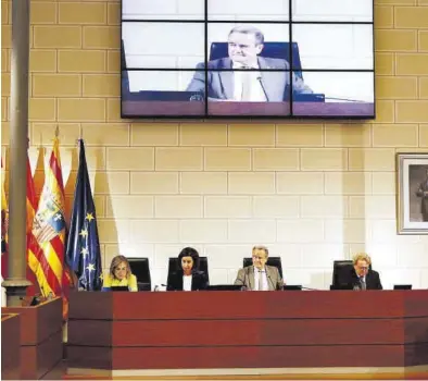  ?? DPZ ?? El presidente de la DPZ, Juan Antonio Sánchez Quero, ayer durante la sesión plenaria de la institució­n.