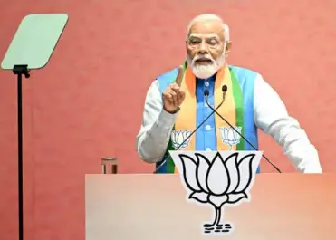  ?? AFP/VNA Photo. ?? Indian PM Narendra Modi delivering a speech at the headquarte­rs of the Bharatiya Janata Party (BJP) in New Delhi on April 14.