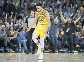  ?? FOTO: AP ?? Gesto de satisfacci­ón de Curry tras anotar un triple. Tuvo una noche inspirada