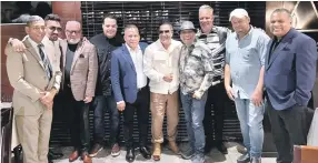  ?? ?? Joselito Bautista, Silvio Mora, Henry García, José Antonio Hernández, Valerio de León, Kinito Méndez,Ramón Orlando, Mariano Lantigua, Lupe Valerio y Pochy Familia.